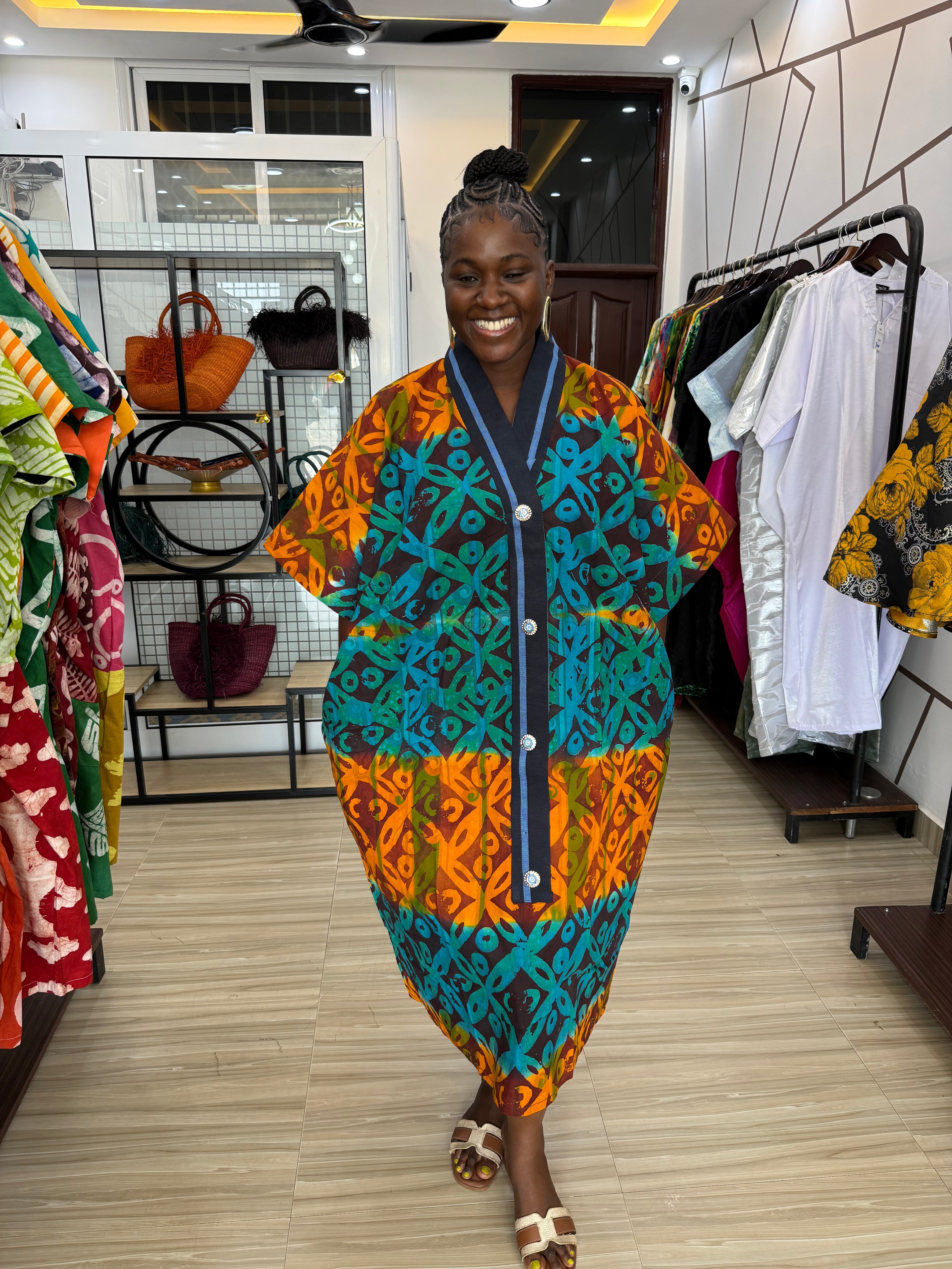 Adwapa Maxi
